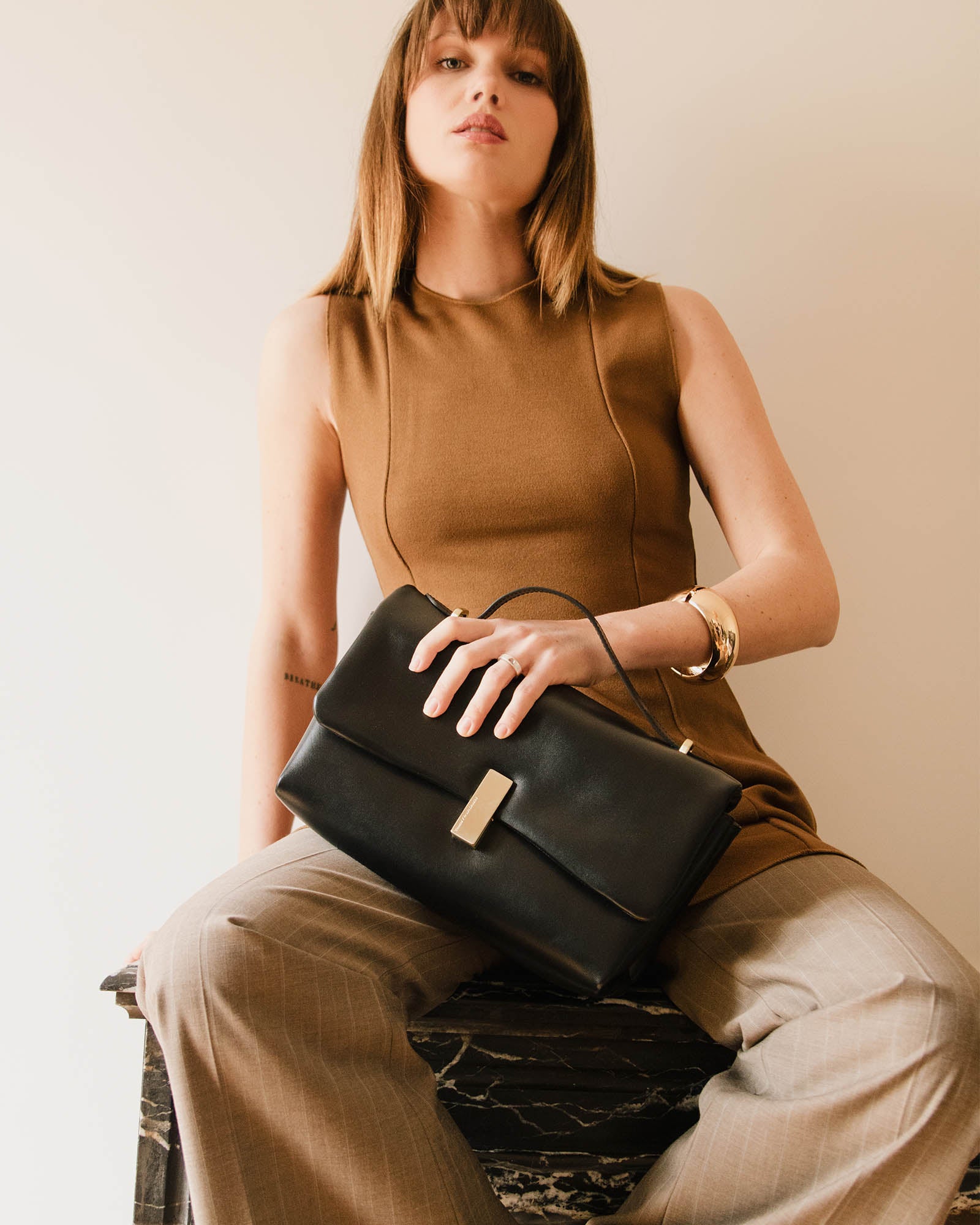 BLAIR - Black - Showroom Sale