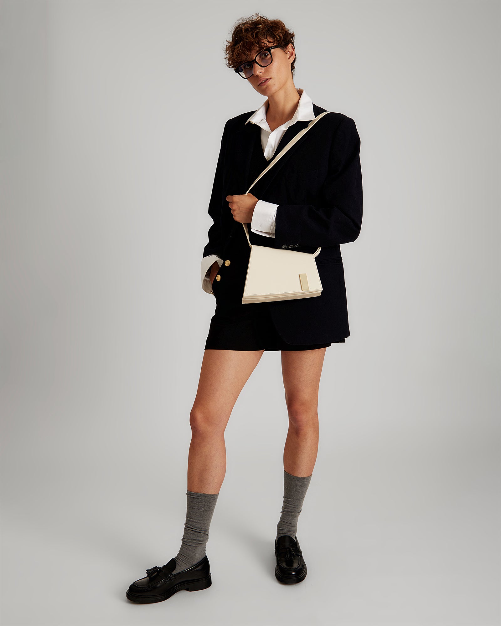 TARA - Ivory - Showroom Sale