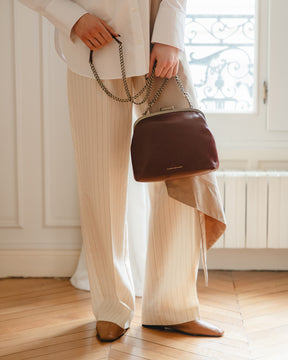 EMMA - Brown