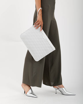POUCH GM MONOGRAM - Ivory